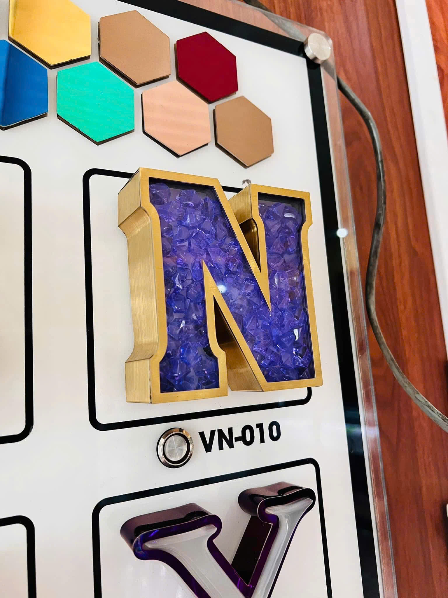 gia công sản xuất chữ inox quảng cáo