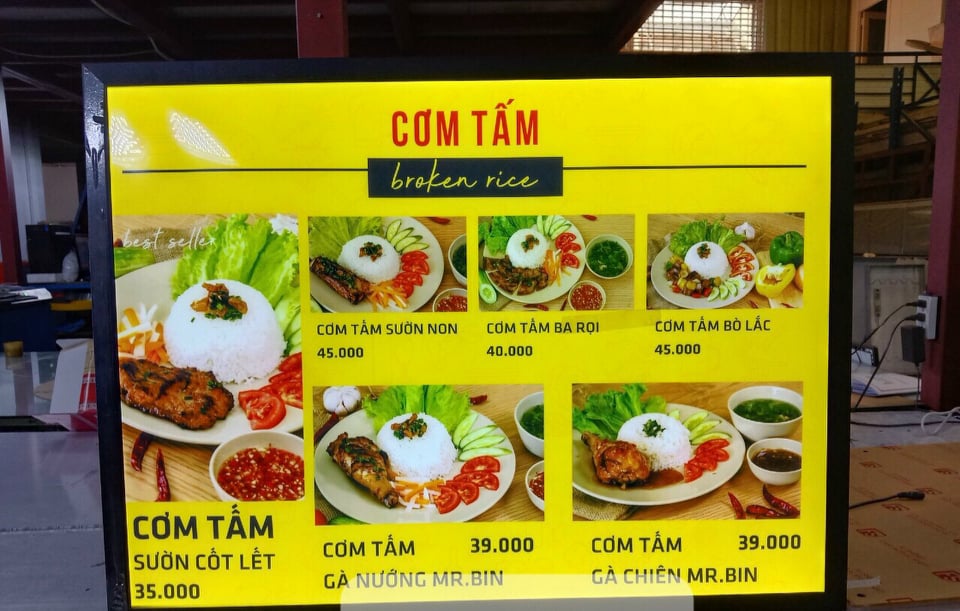làm bảng hiệu quán cơm tại Phan Thiết 